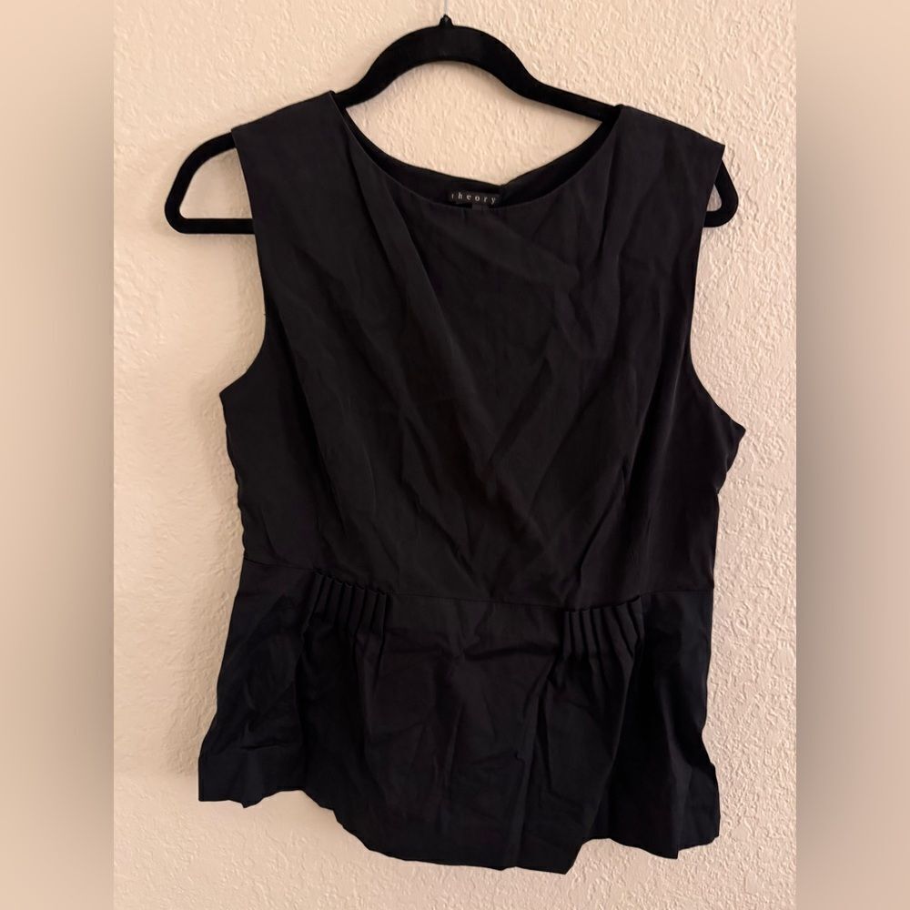 Black Sleeveless Top
